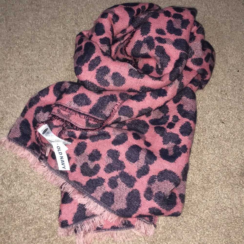 NWT blanket scarf